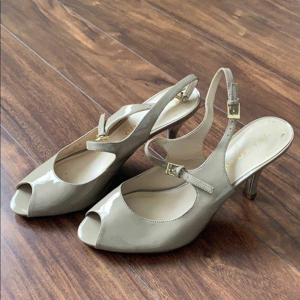 🎁 Franco Sarto heels